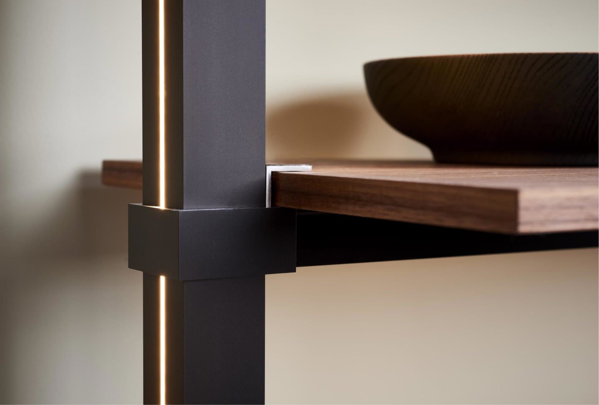 Konekt Regalsystem Detail